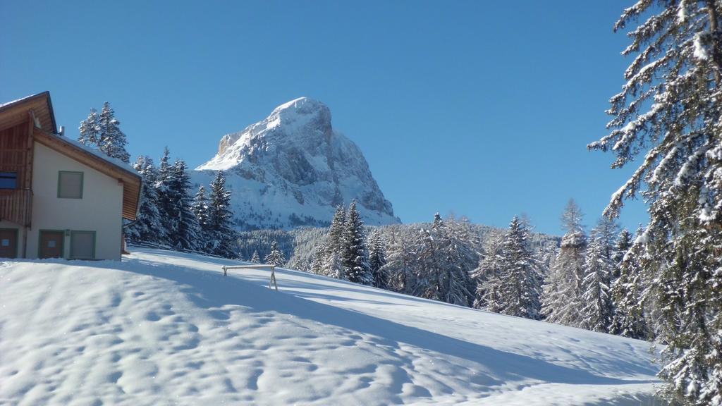 Chalet Frapes San Martino in Badia Bagian luar foto