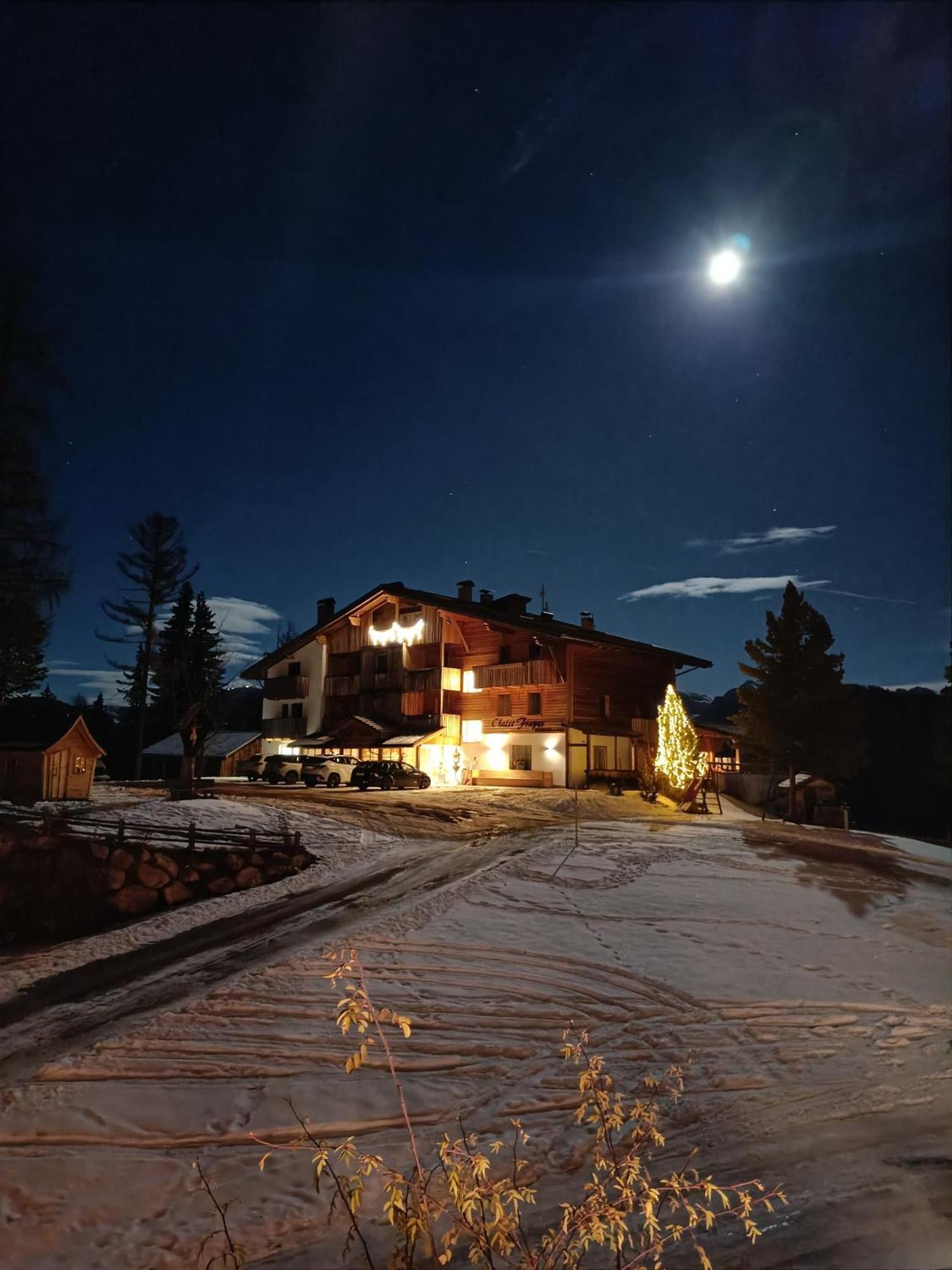 Chalet Frapes San Martino in Badia Bagian luar foto