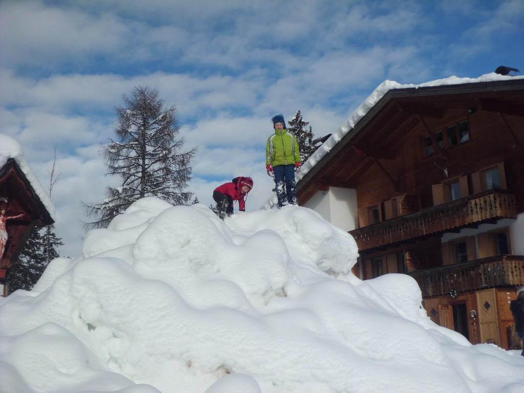 Chalet Frapes San Martino in Badia Bagian luar foto