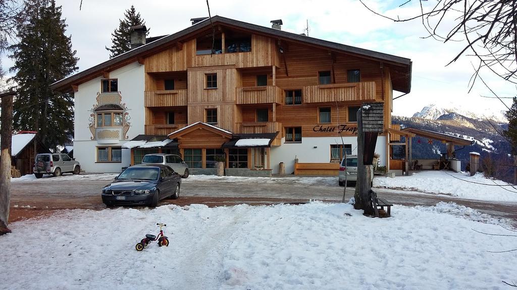 Chalet Frapes San Martino in Badia Bagian luar foto