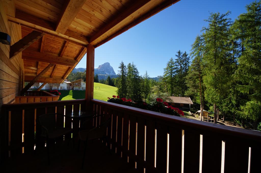 Chalet Frapes San Martino in Badia Ruang foto