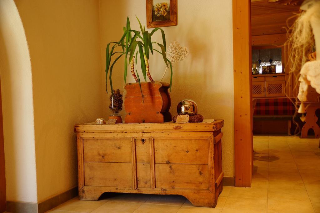 Chalet Frapes San Martino in Badia Bagian luar foto