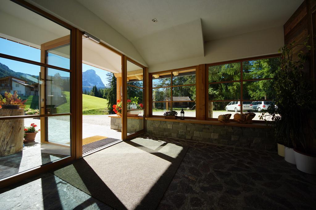 Chalet Frapes San Martino in Badia Bagian luar foto