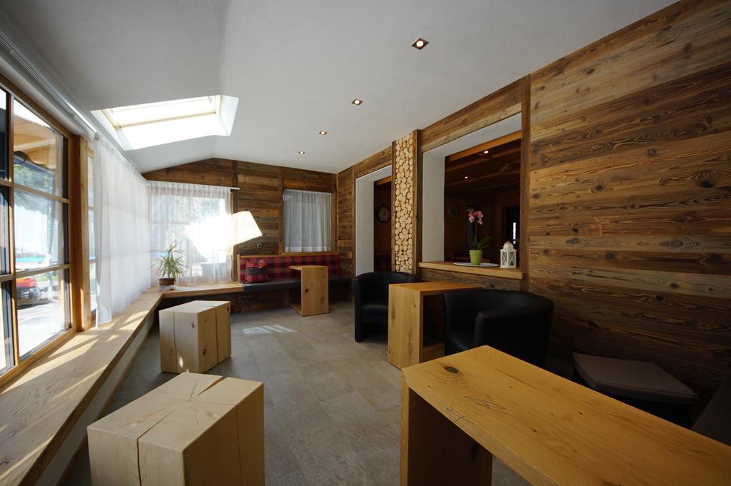 Chalet Frapes San Martino in Badia Bagian luar foto