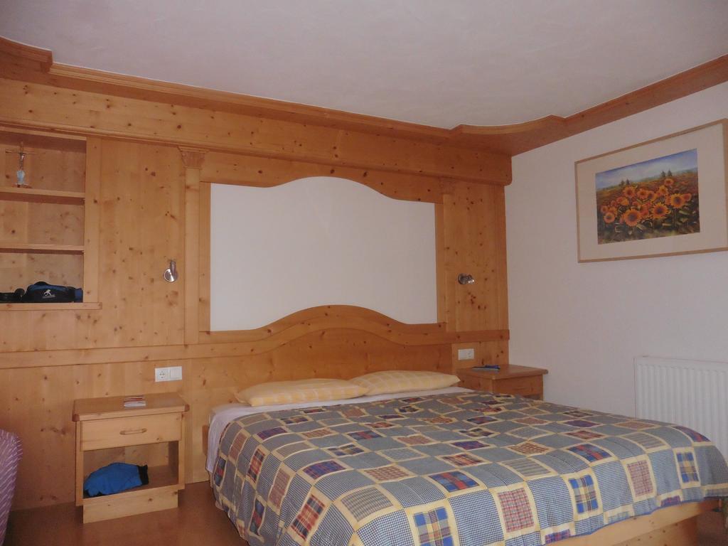 Chalet Frapes San Martino in Badia Ruang foto