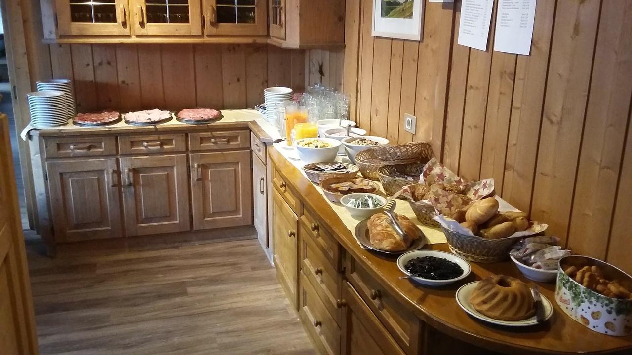 Chalet Frapes San Martino in Badia Bagian luar foto