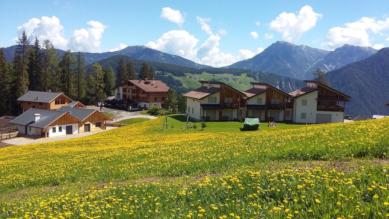 Chalet Frapes San Martino in Badia Bagian luar foto